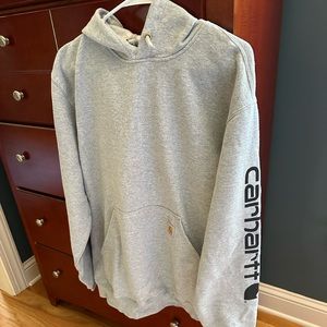 Men’s Carhartt sweatshirt